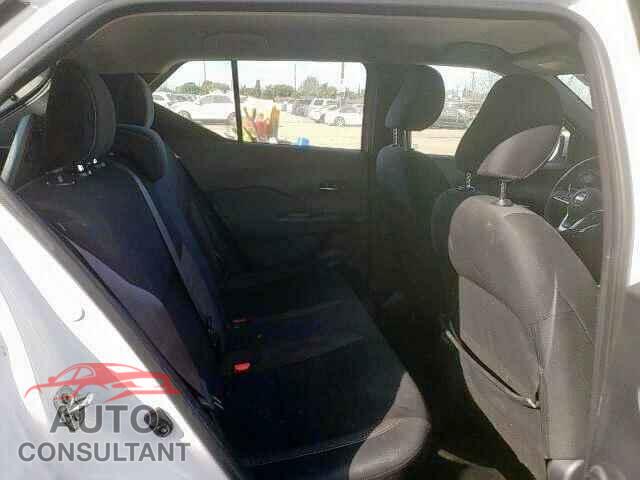 NISSAN KICKS 2019 - 3N1CP5CU3KL559670