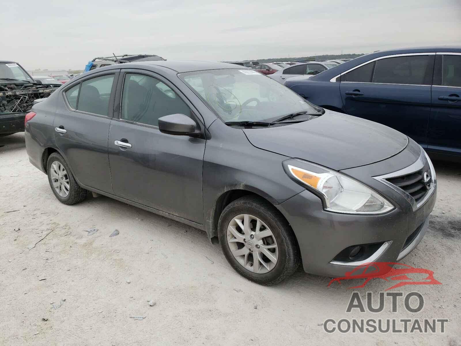 NISSAN VERSA 2018 - 3N1CN7AP3JL804268