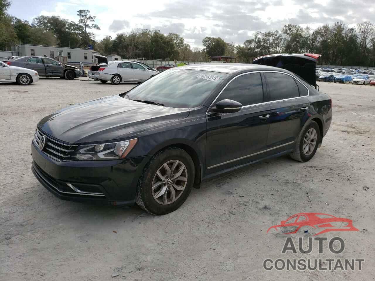 VOLKSWAGEN PASSAT 2017 - 1VWAT7A3XHC041188