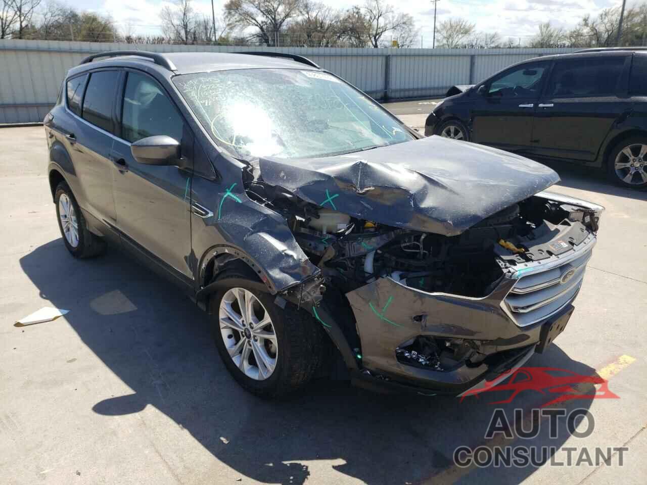 FORD ESCAPE 2017 - 1FMCU0GD9HUC24202
