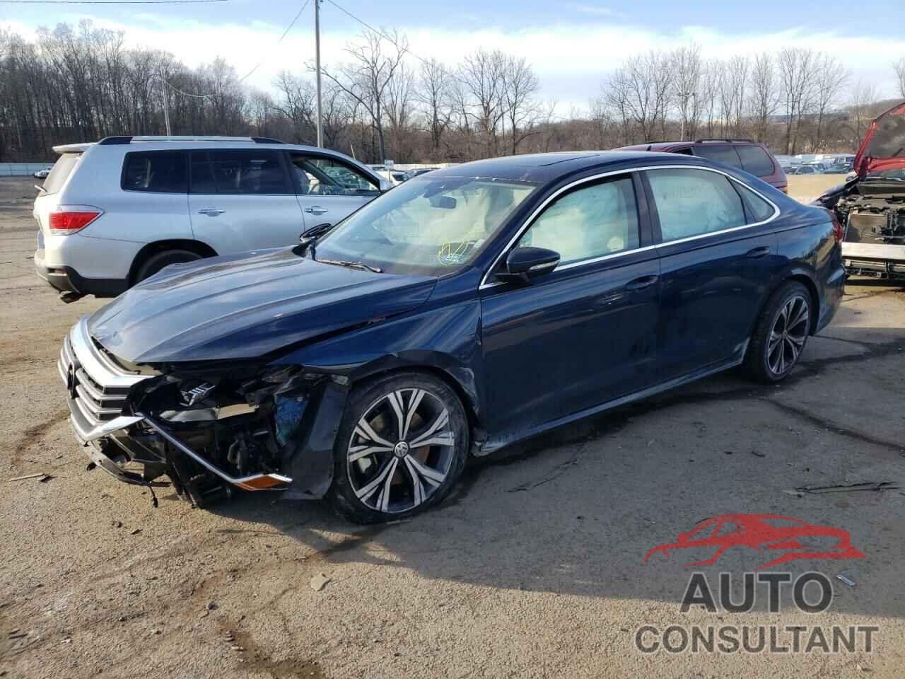 VOLKSWAGEN PASSAT 2021 - 1VWSA7A37MC013059
