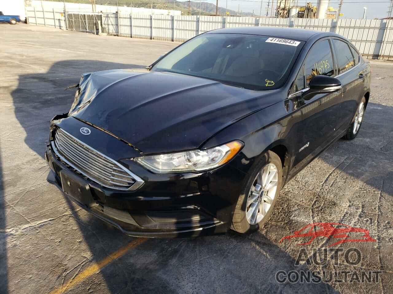FORD FUSION 2017 - 3FA6P0LU5HR319528