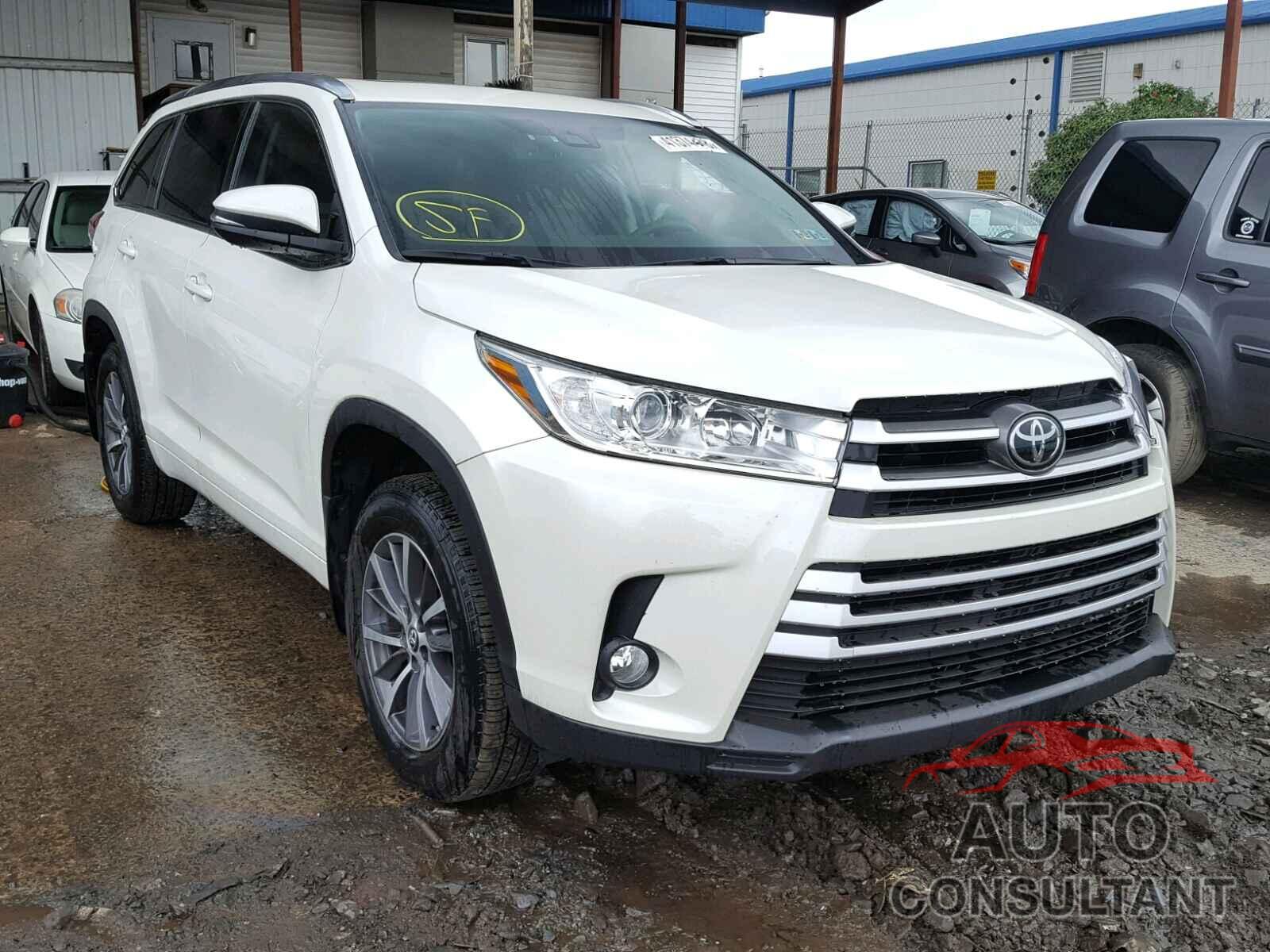 TOYOTA HIGHLANDER 2017 - 5TDJZRFH9HS514451