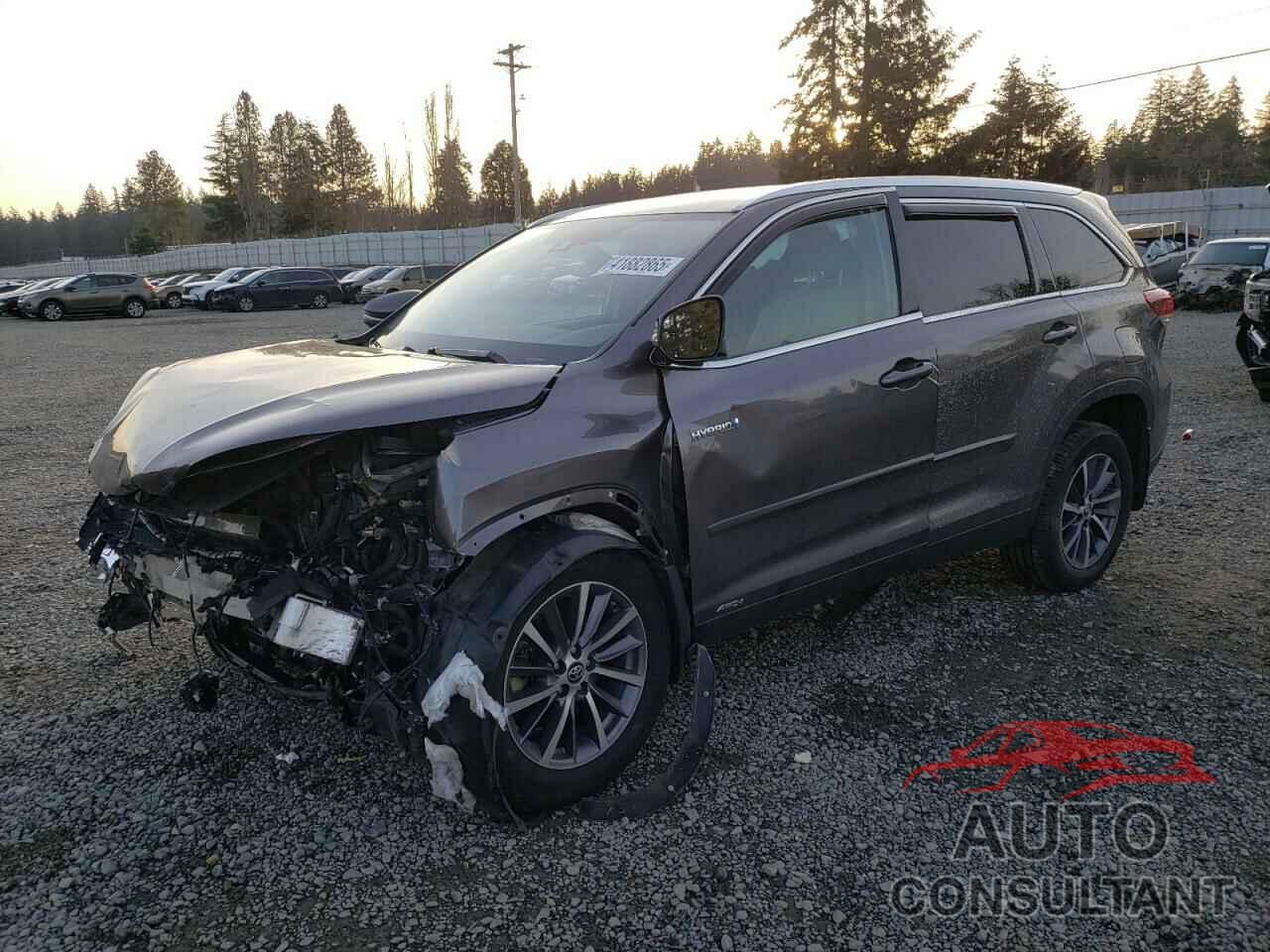 TOYOTA HIGHLANDER 2019 - 5TDJGRFH1KS063822