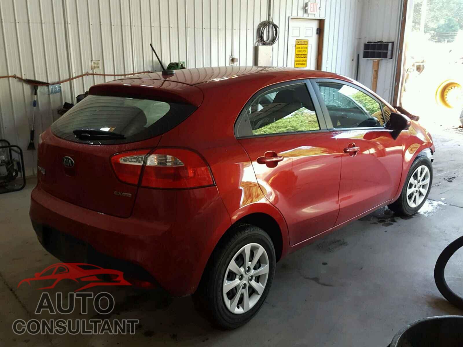 KIA RIO 2015 - KNADN5A31F6445617