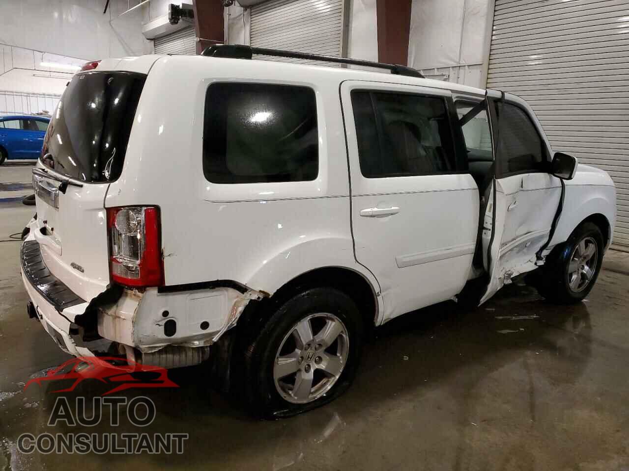 HONDA PILOT 2011 - 5FNYF4H62BB043938