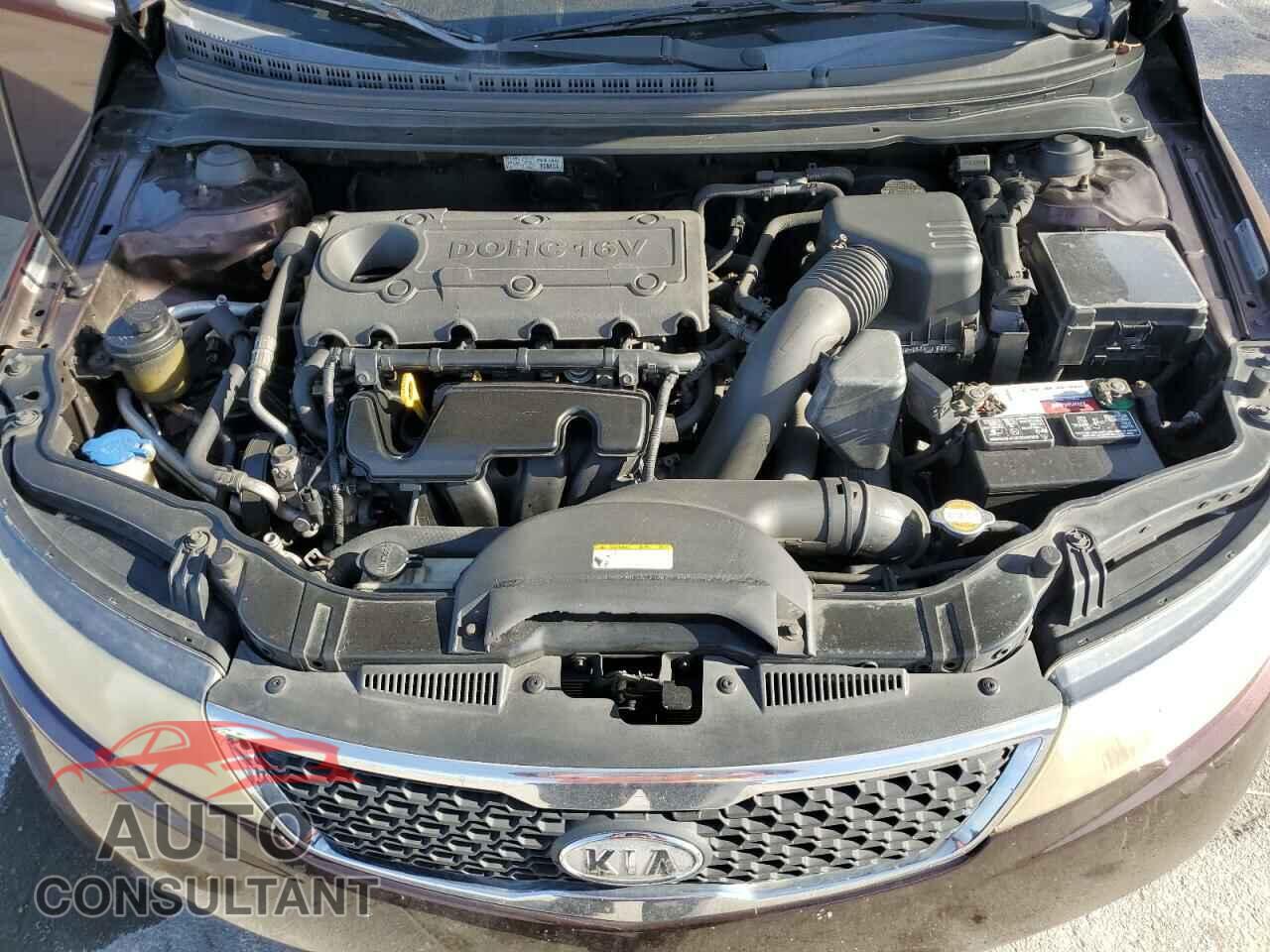 KIA FORTE 2011 - KNAFT4A29B5374098