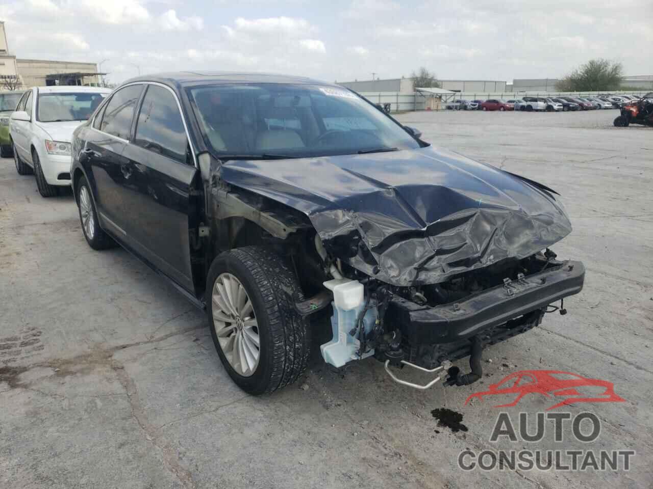 VOLKSWAGEN PASSAT 2016 - 1VWBT7A33GC030035