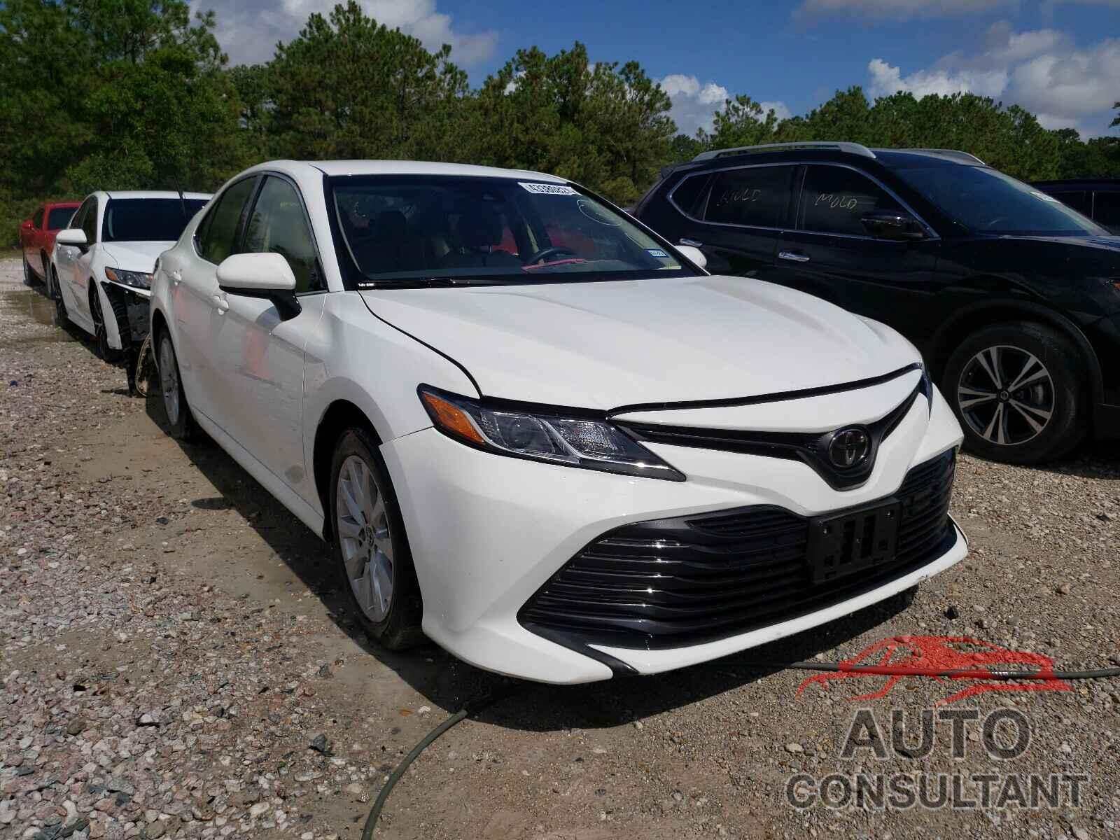 TOYOTA CAMRY 2018 - JTNB11HK0J3023355