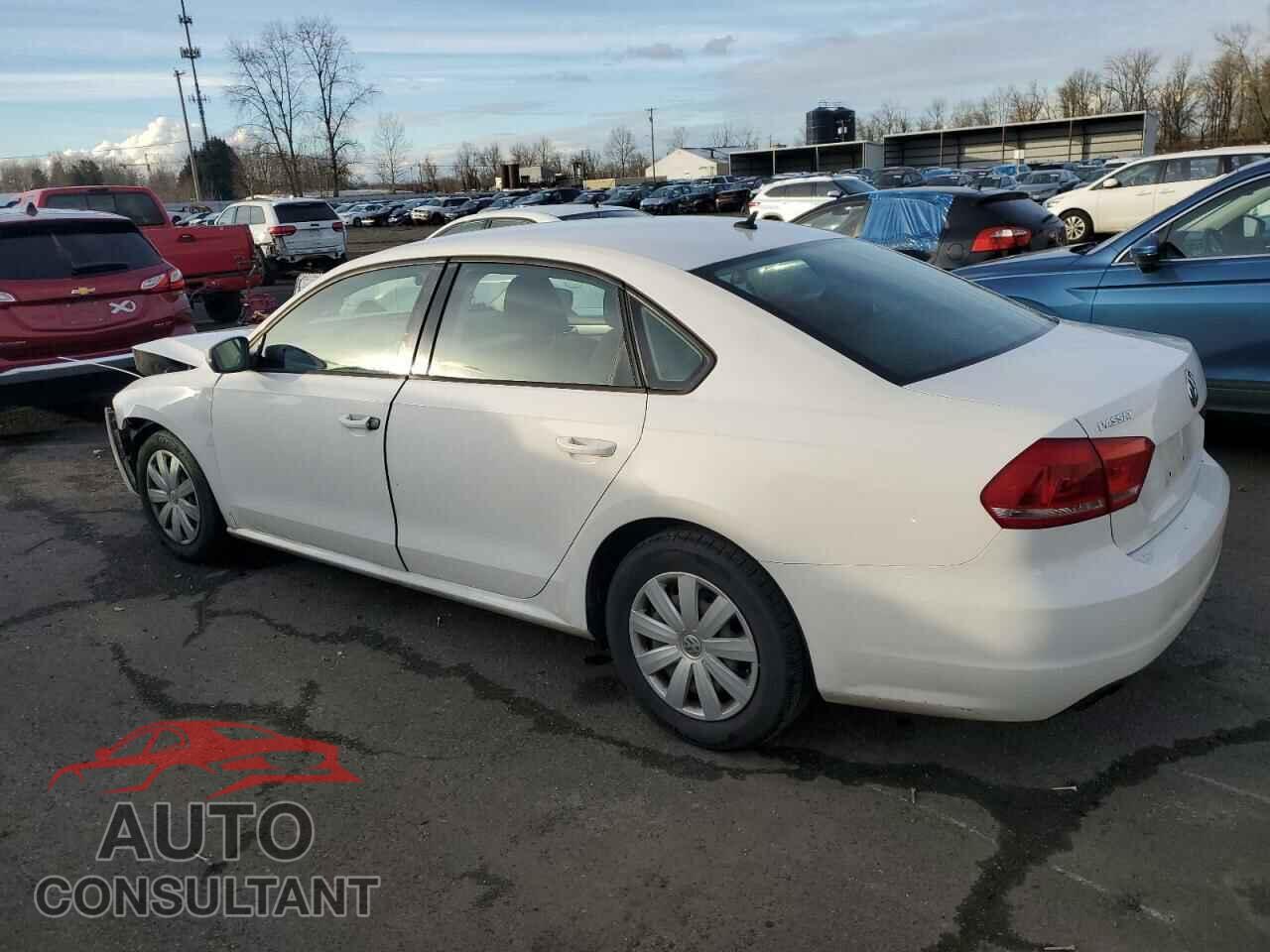 VOLKSWAGEN PASSAT 2013 - 1VWAP7A36DC020143