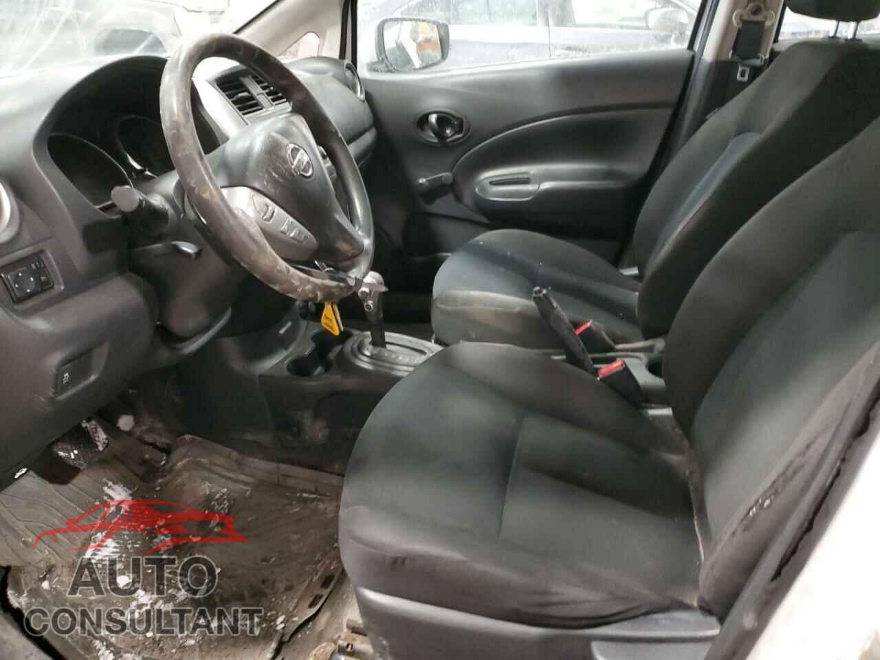 NISSAN VERSA 2017 - 3N1CE2CPXHL356606