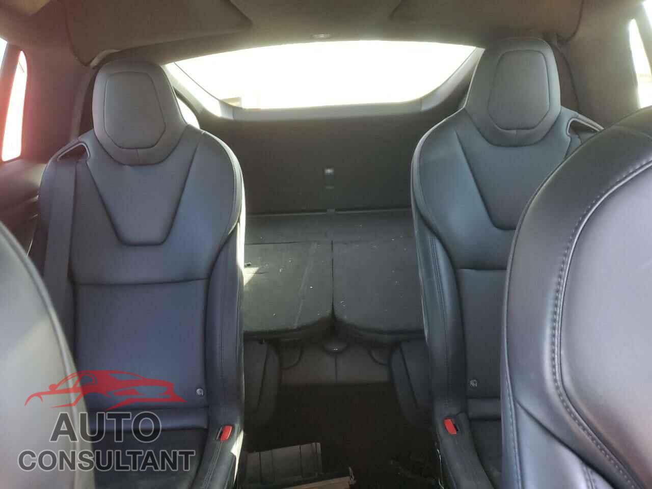 TESLA MODEL X 2020 - 5YJXCBE21LF246685