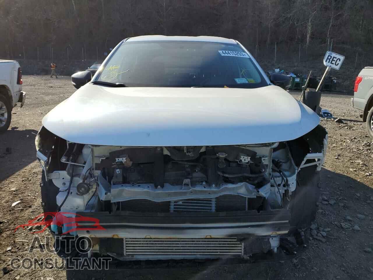 MITSUBISHI ECLIPSE 2019 - JA4AT4AA7KZ002735