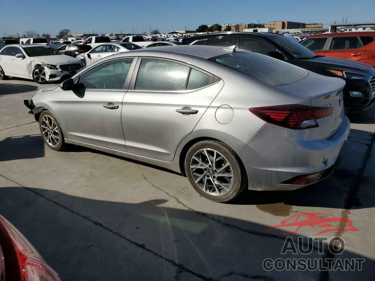 HYUNDAI ELANTRA 2020 - 5NPD84LF2LH602942