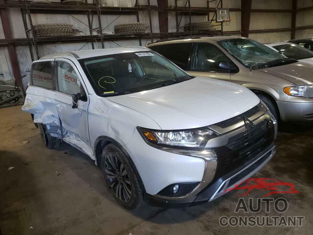 MITSUBISHI OUTLANDER 2019 - JA4AZ3A3XKZ018714