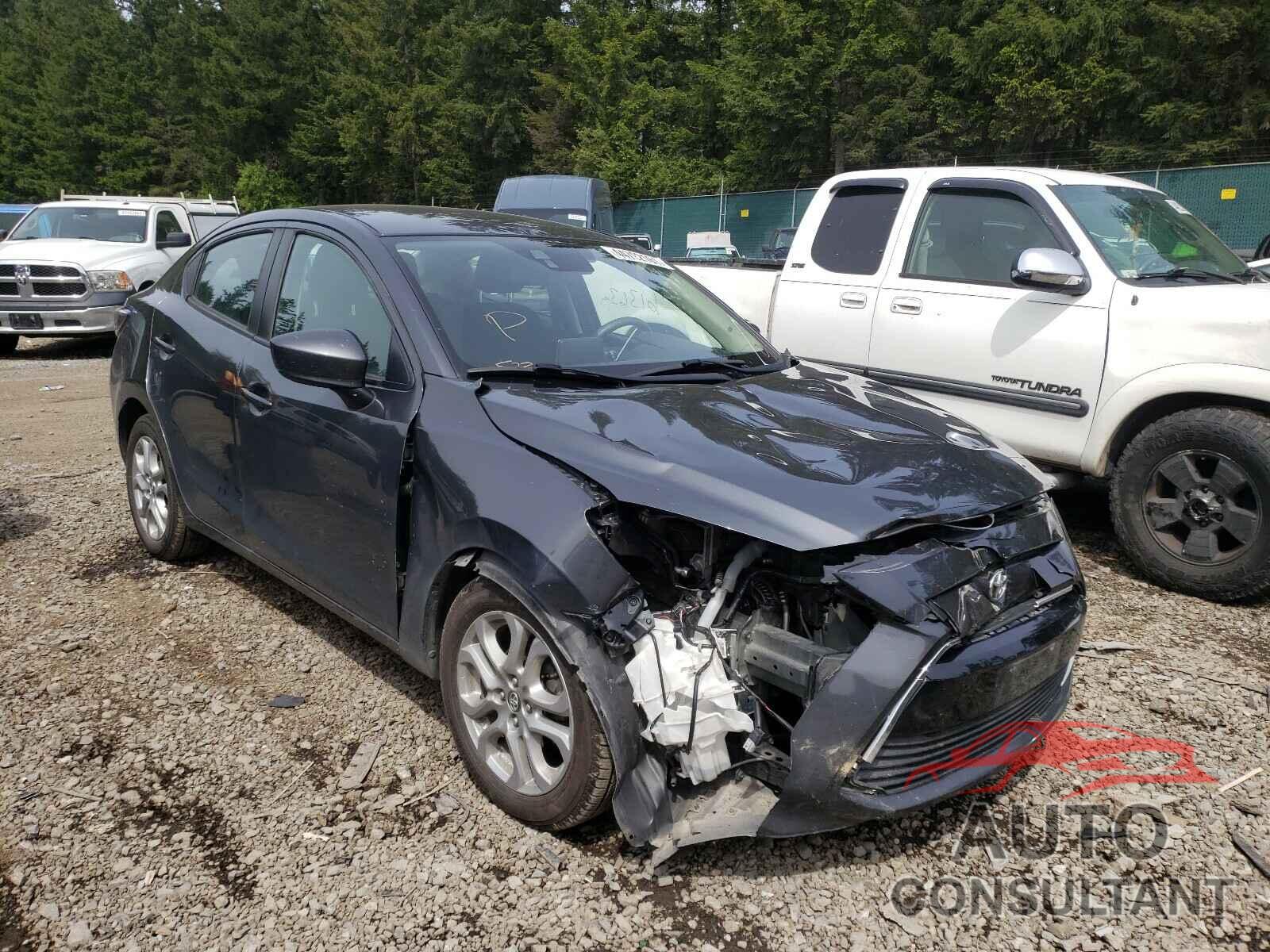 TOYOTA YARIS 2017 - 3MYDLBYV5HY165288