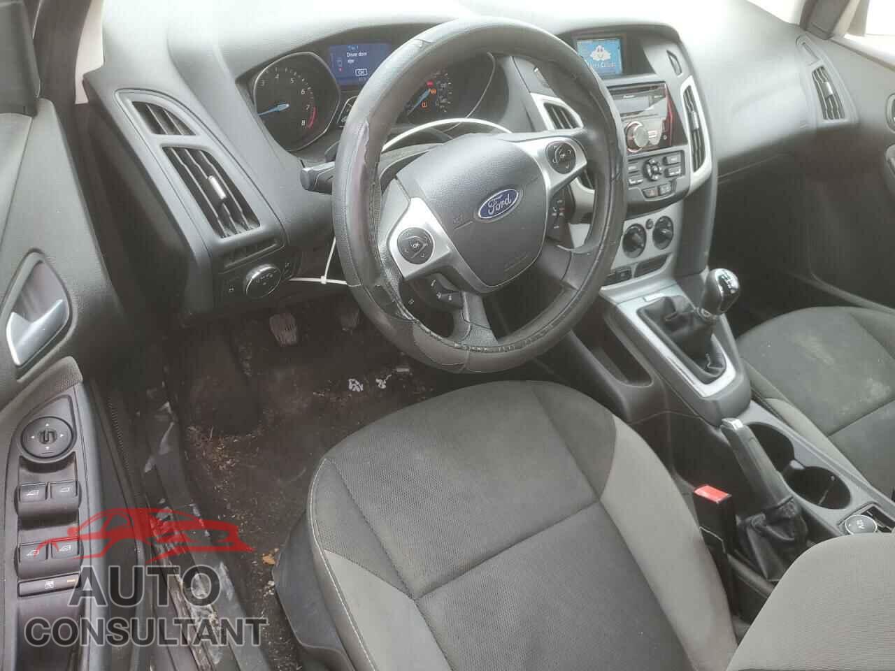 FORD FOCUS 2013 - 1FADP3K23DL317553
