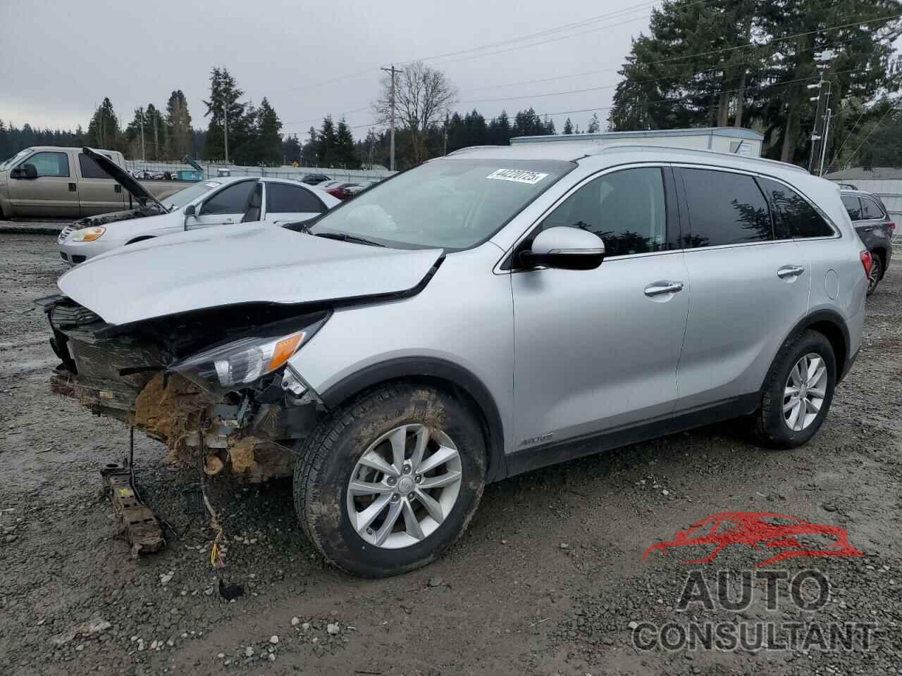KIA SORENTO 2018 - 5XYPGDA52JG391627