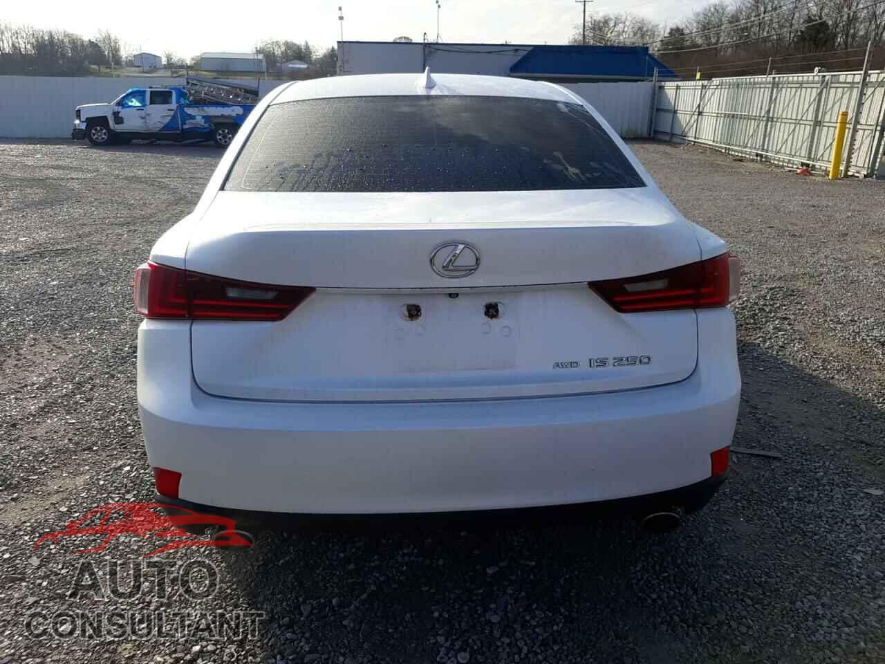 LEXUS IS 2015 - JTHCF1D23F5016409