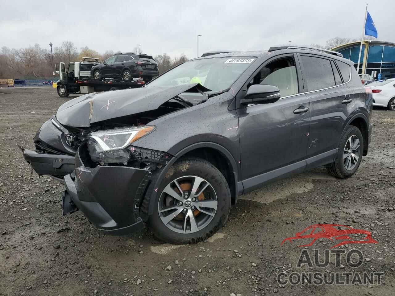 TOYOTA RAV4 2018 - JTMRFREV3JJ253016