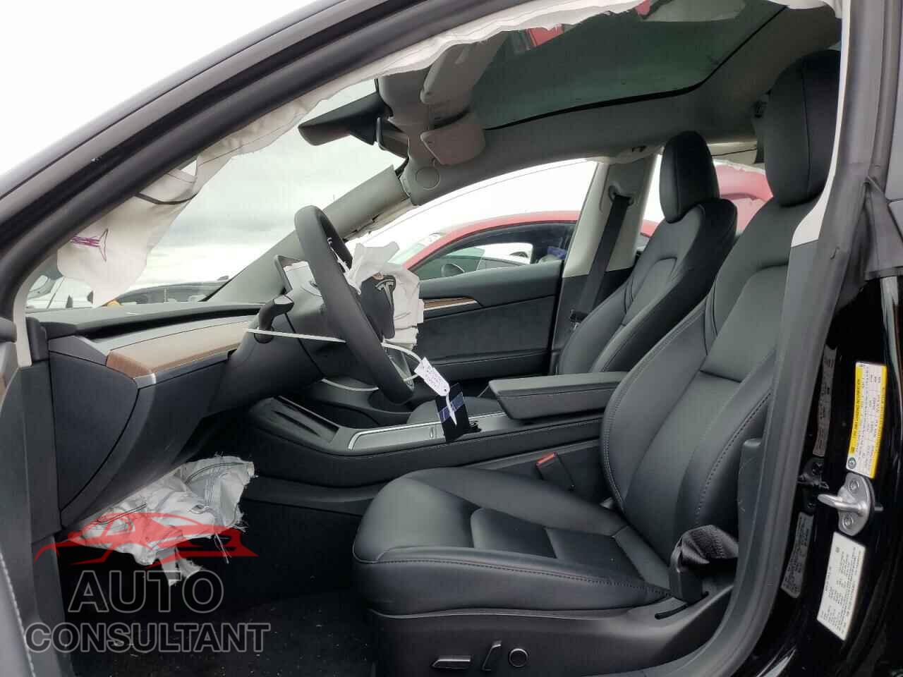 TESLA MODEL 3 2023 - 5YJ3E1EA7PF630471