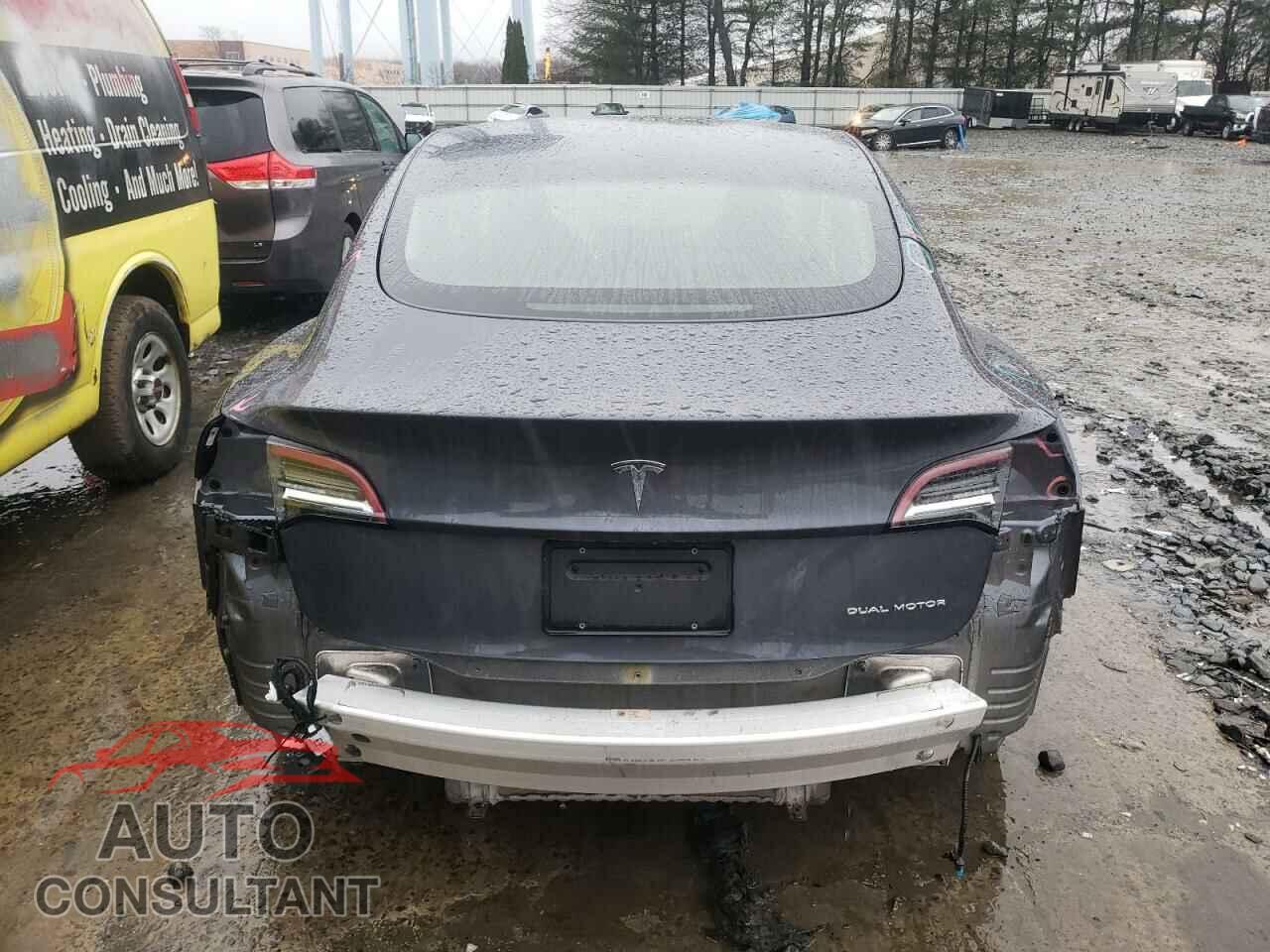 TESLA MODEL 3 2022 - 5YJ3E1EB9NF180750