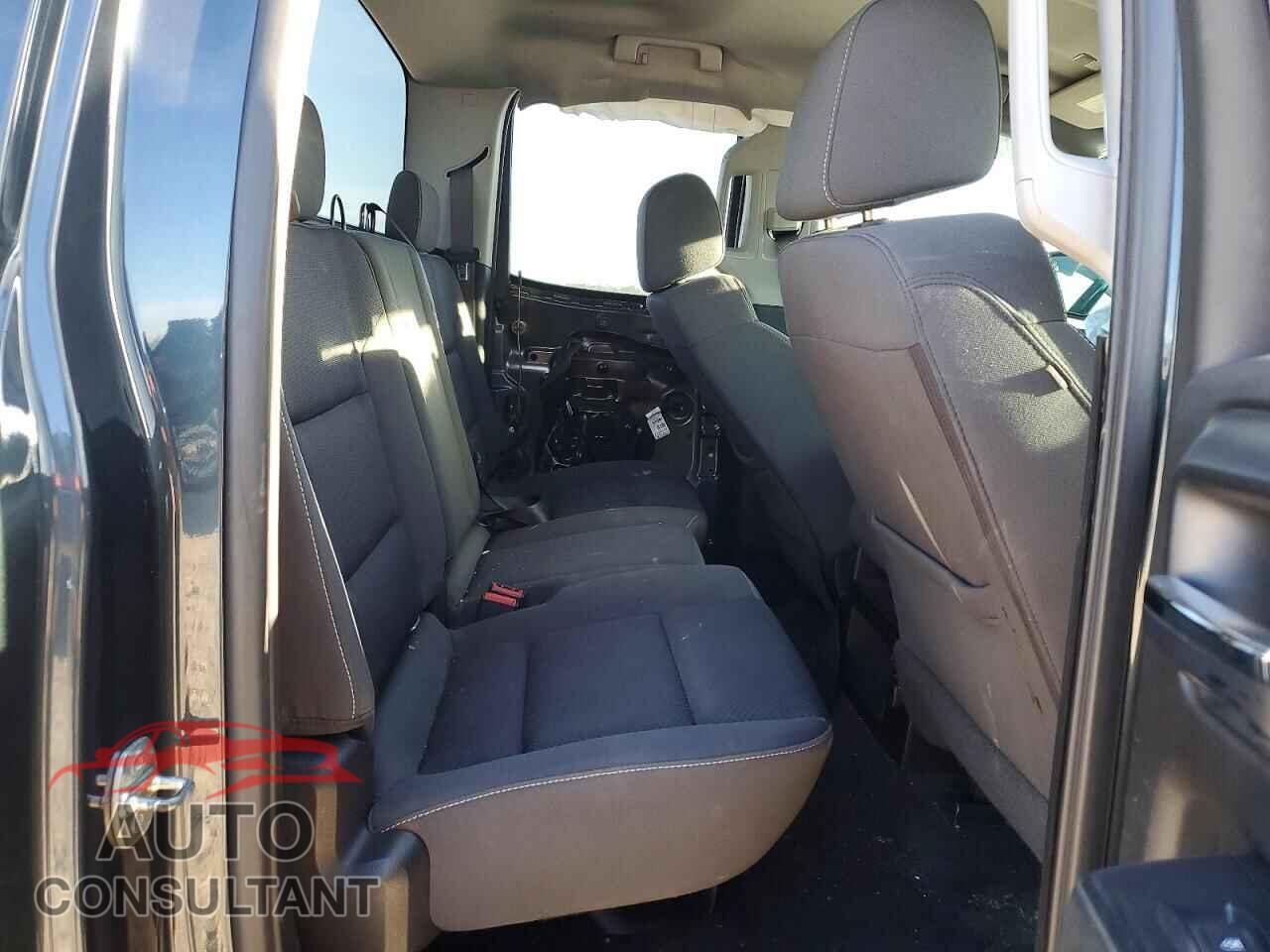 CHEVROLET SILVERADO 2019 - 2GCRCPEC4K1106436