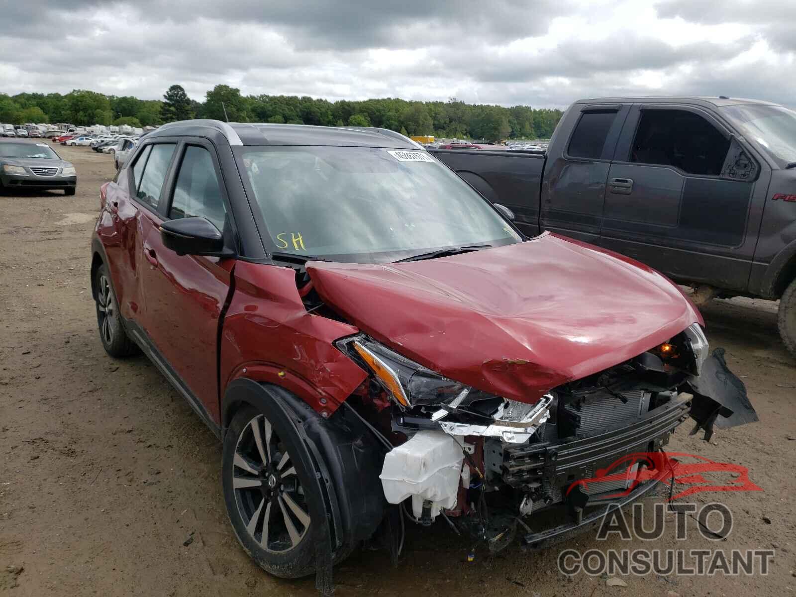 NISSAN KICKS 2019 - 3N1CP5CU6KL562482