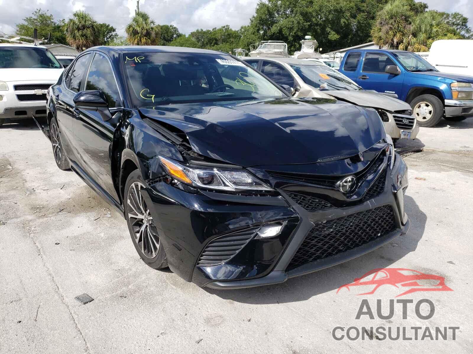 TOYOTA CAMRY 2018 - JTNB11HK6J3020475