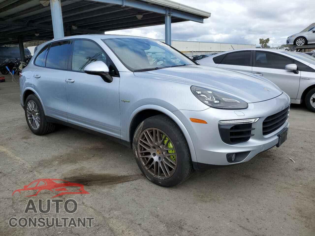 PORSCHE CAYENNE 2017 - WP1AE2A25HLA68465