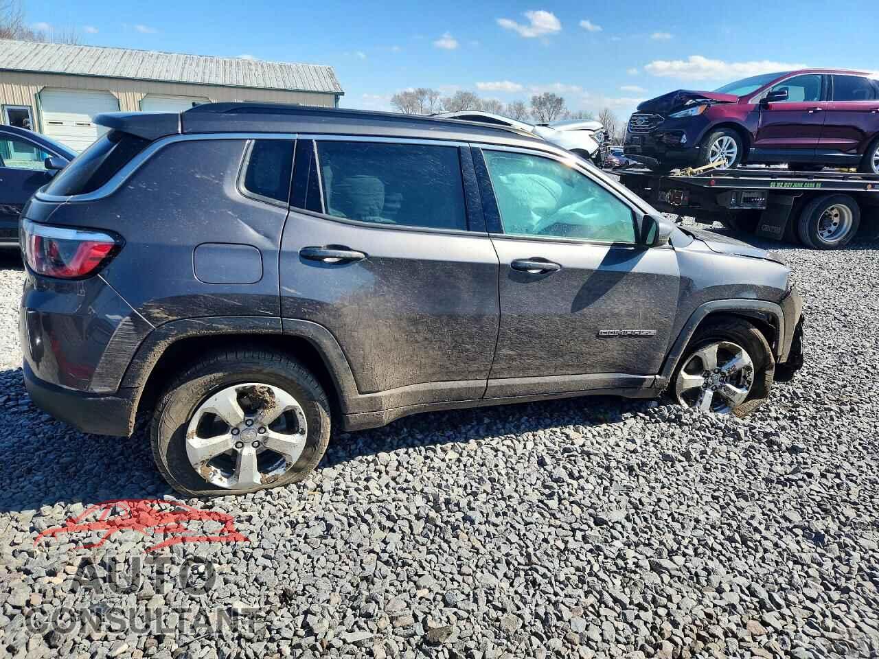 JEEP COMPASS 2018 - 3C4NJDBB6JT139093