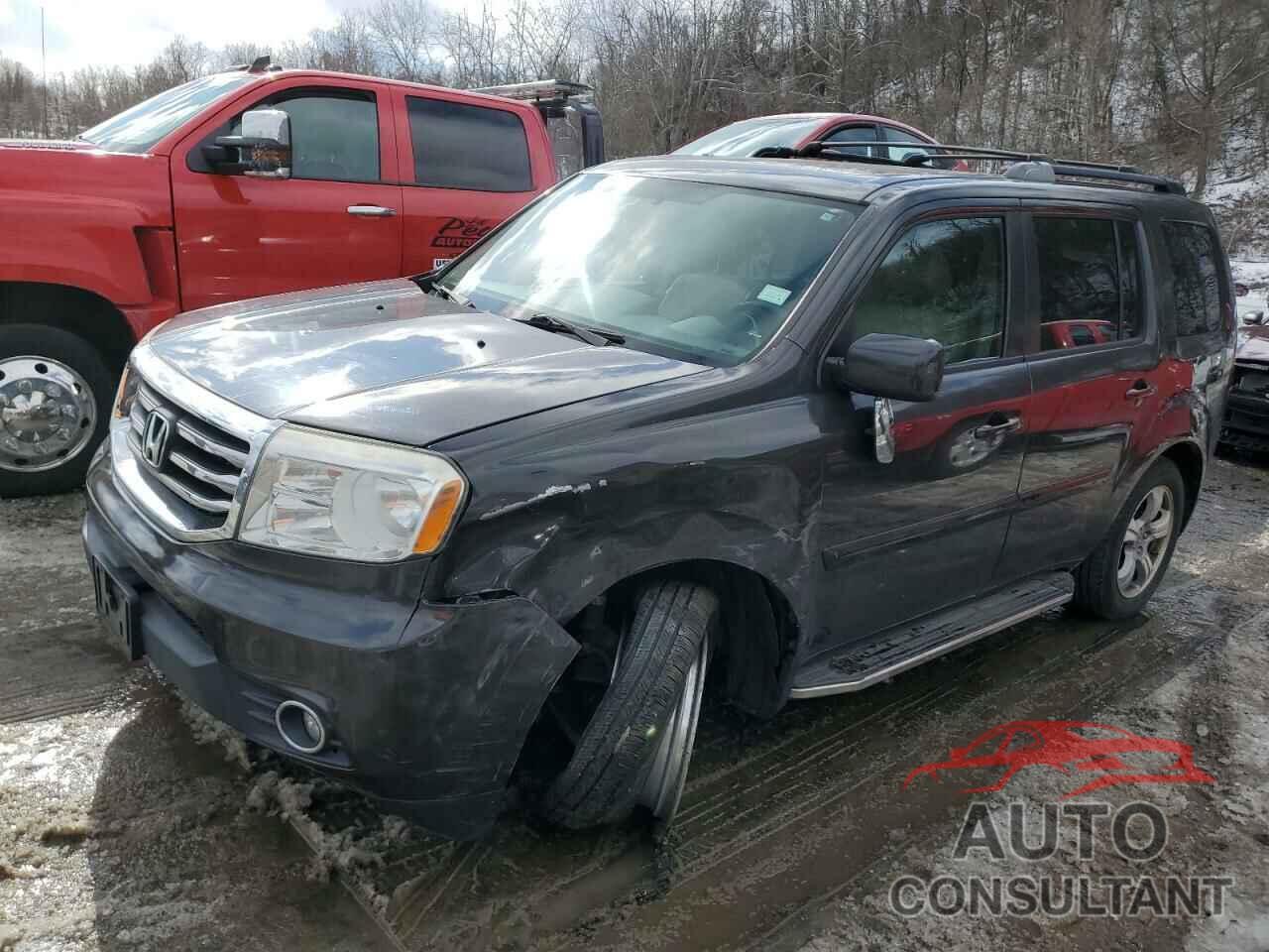 HONDA PILOT 2013 - 5FNYF4H51DB010035