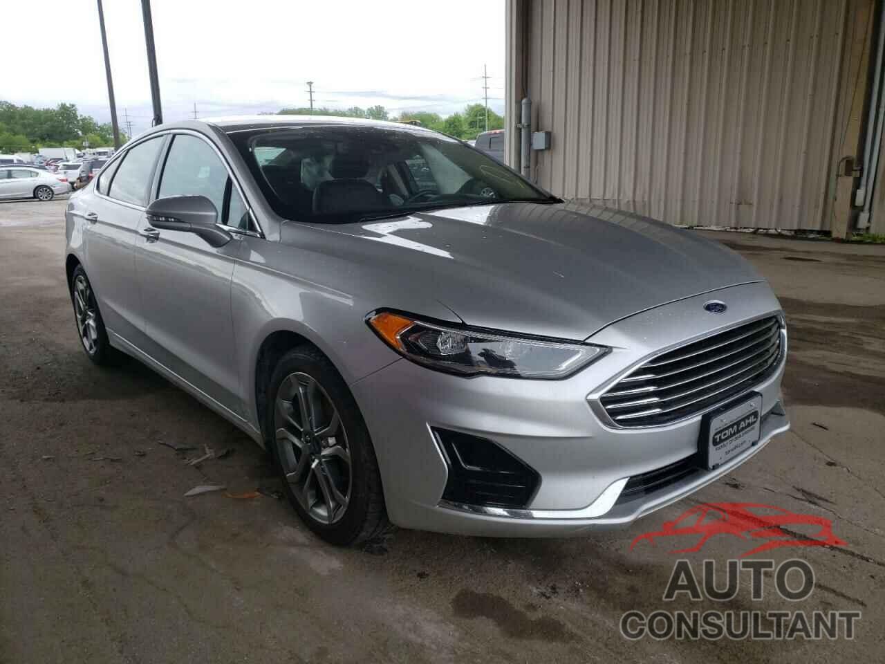 FORD FUSION 2019 - 3FA6P0CD6KR144729