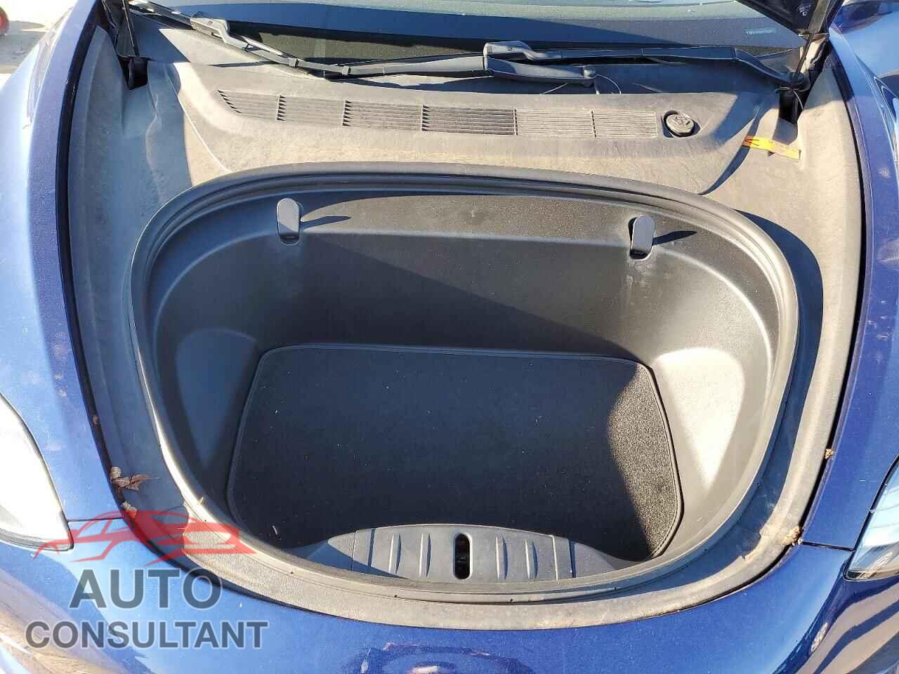 TESLA MODEL 3 2018 - 5YJ3E1EB2JF116088
