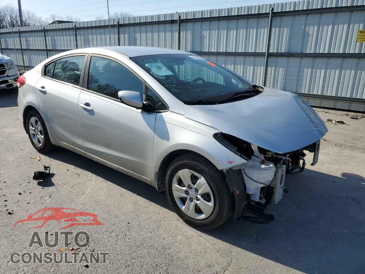 KIA FORTE 2017 - 3KPFK4A75HE014227