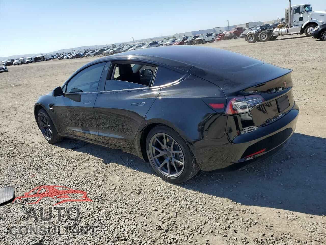 TESLA MODEL 3 2019 - 5YJ3E1EA5KF395660