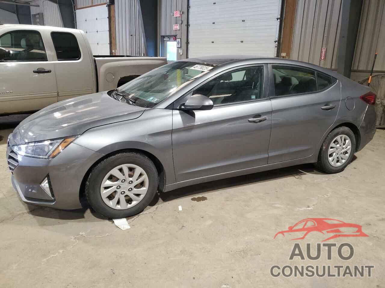 HYUNDAI ELANTRA 2019 - 5NPD74LF1KH496680
