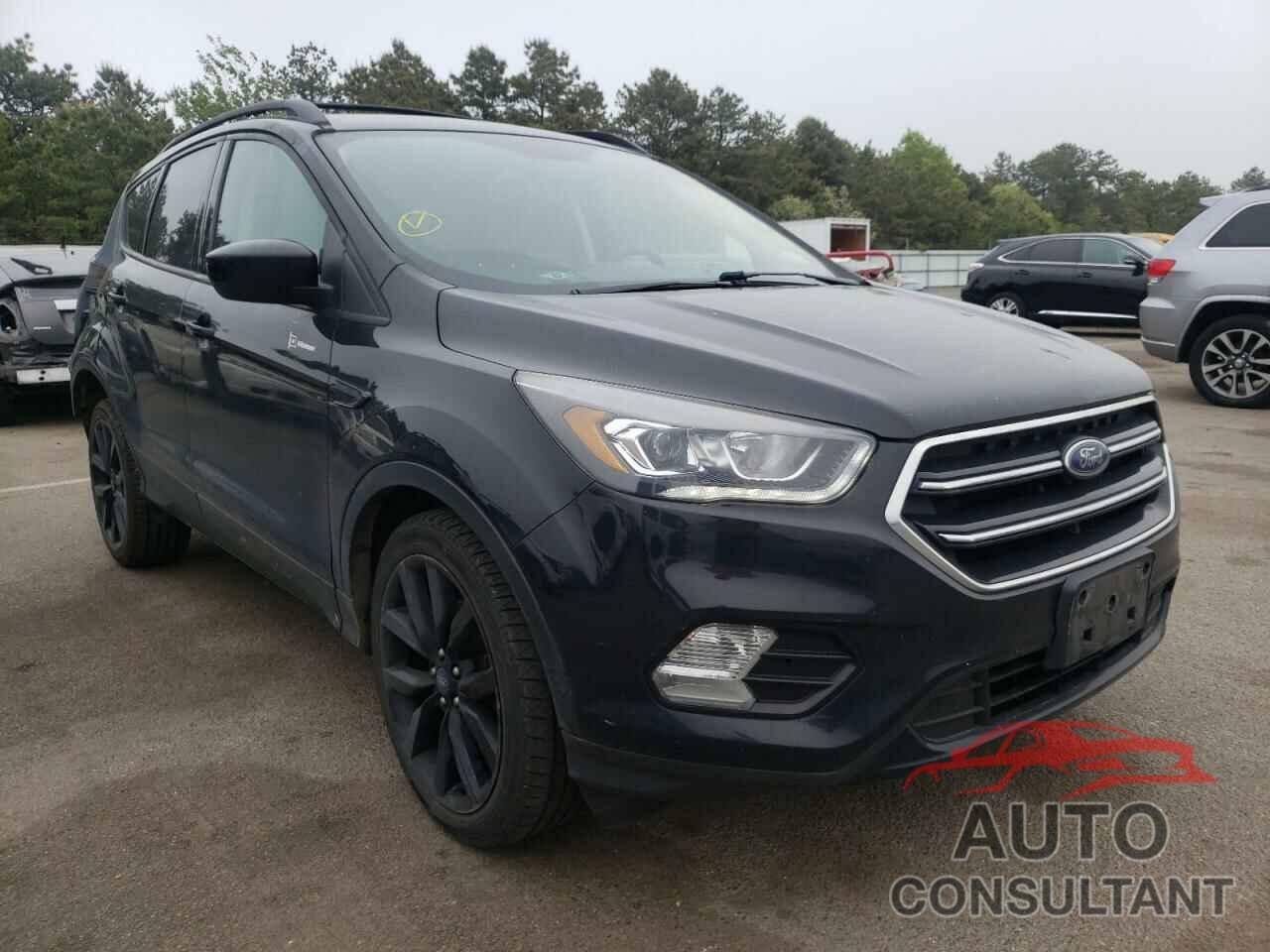 FORD ESCAPE 2017 - 1FMCU0GD1HUD02875
