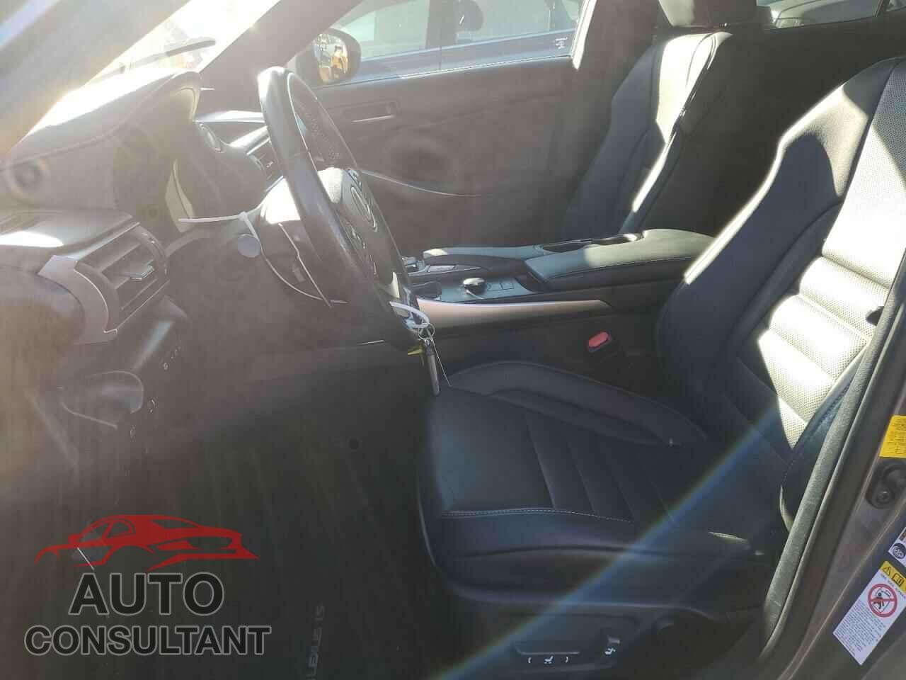LEXUS IS 2017 - JTHBA1D25H5039817
