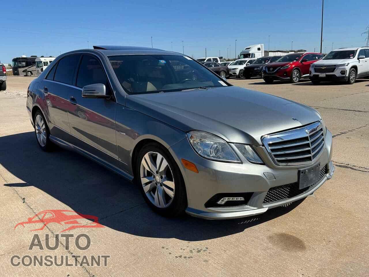 MERCEDES-BENZ E-CLASS 2011 - WDDHF2EB9BA450370
