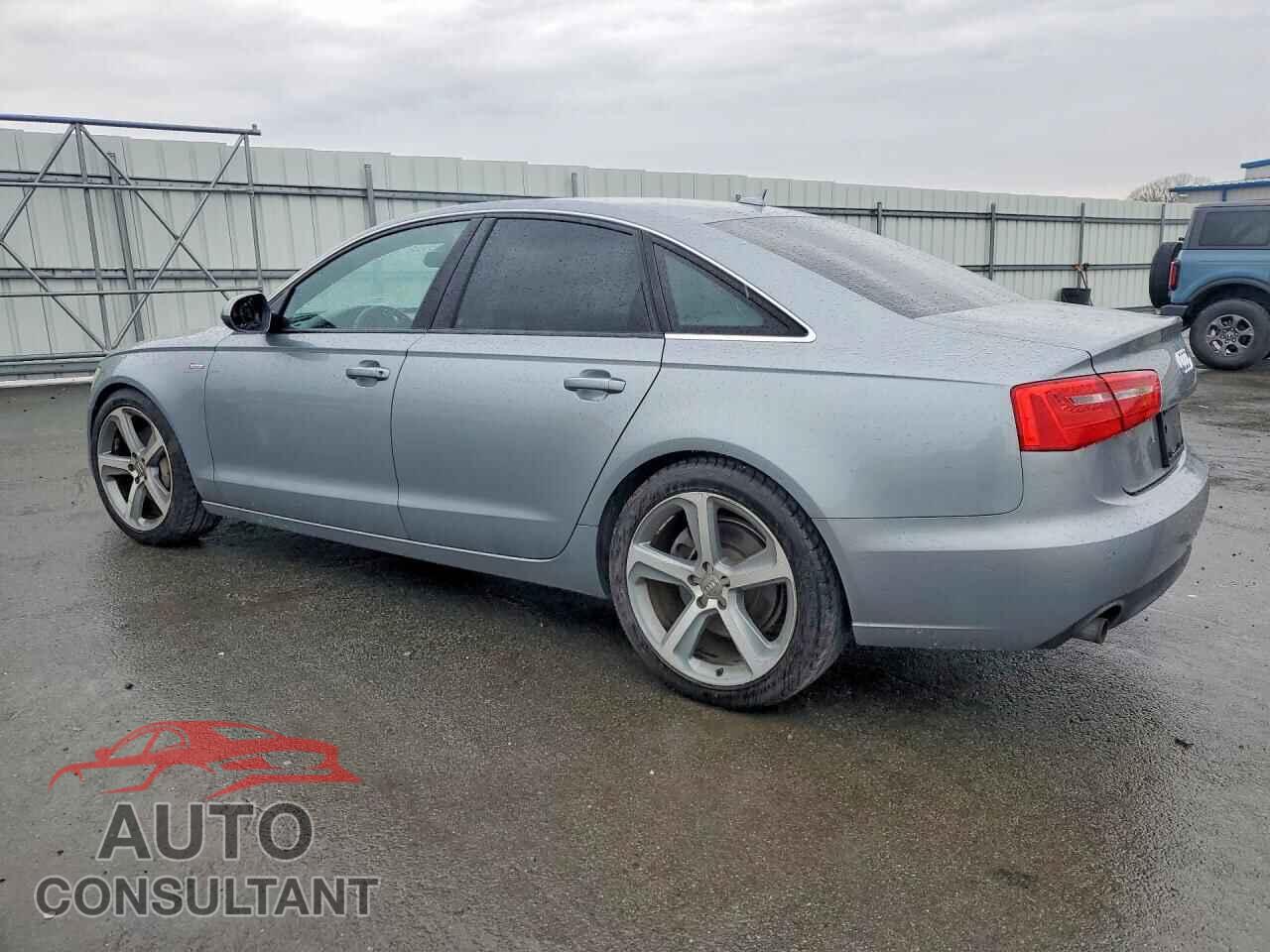 AUDI A6 2013 - WAUGGAFC8DN063225