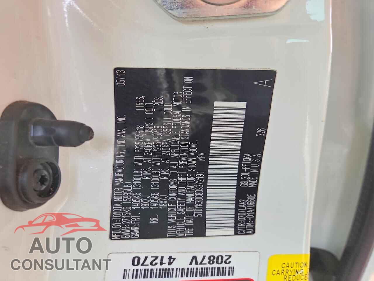 TOYOTA SIENNA 2013 - 5TDYK3DC8DS372191