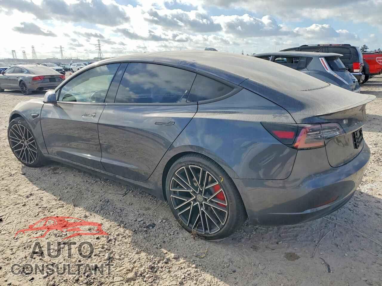 TESLA MODEL 3 2018 - 5YJ3E1EB3JF079147