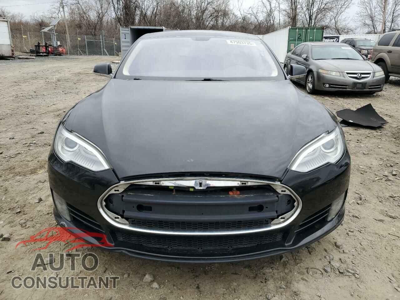 TESLA MODEL S 2013 - 5YJSA1CG3DFP28021