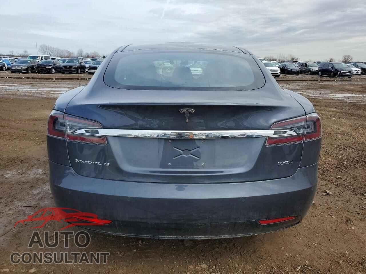 TESLA MODEL S 2018 - 5YJSA1E26JF243496