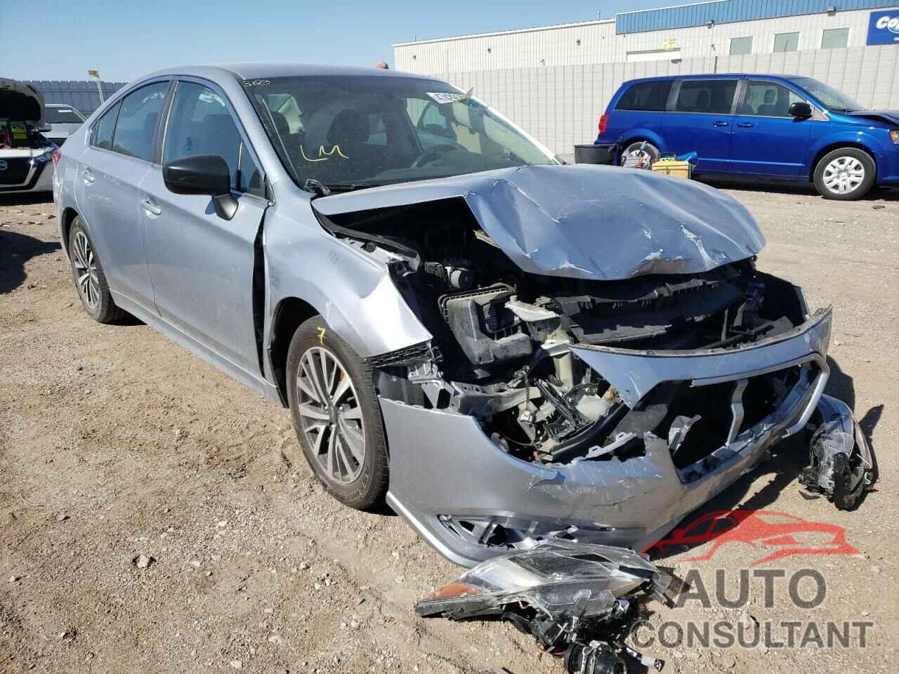 SUBARU LEGACY 2018 - 4S3BNAB67J3036821