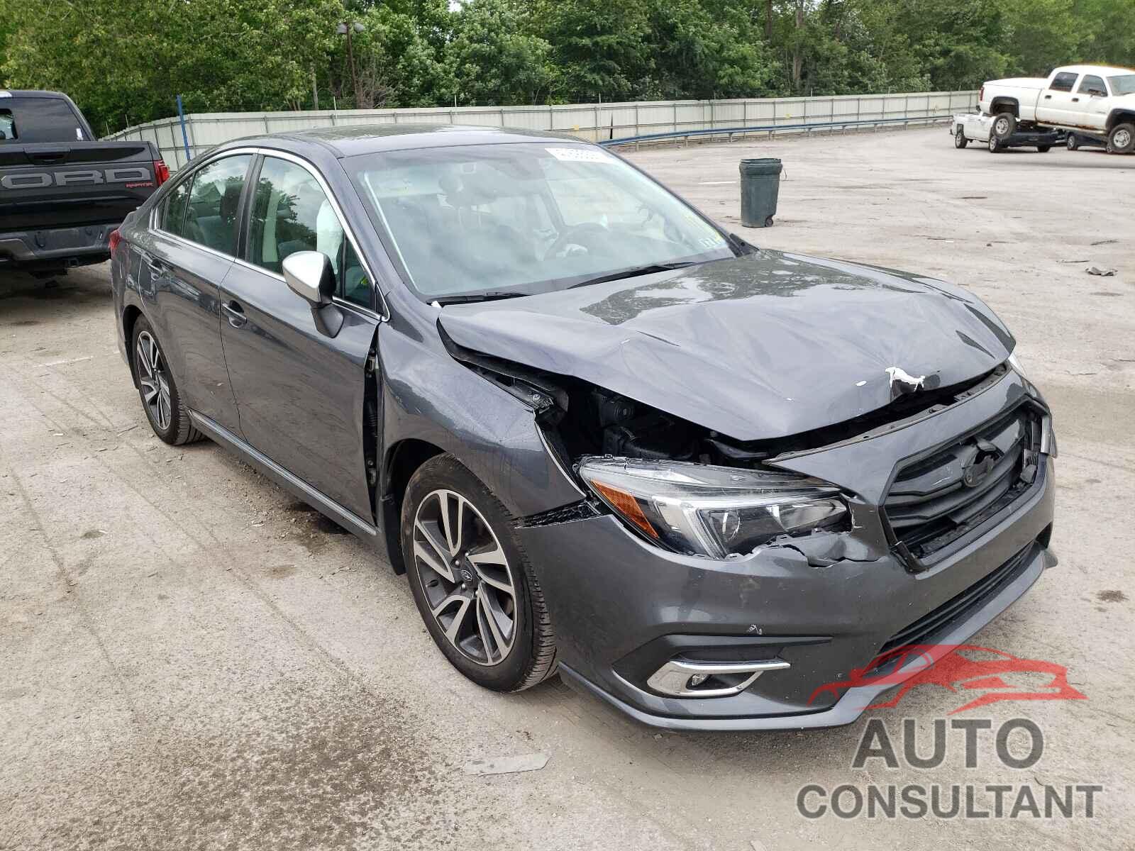 SUBARU LEGACY 2018 - 4S3BNAS66J3031173