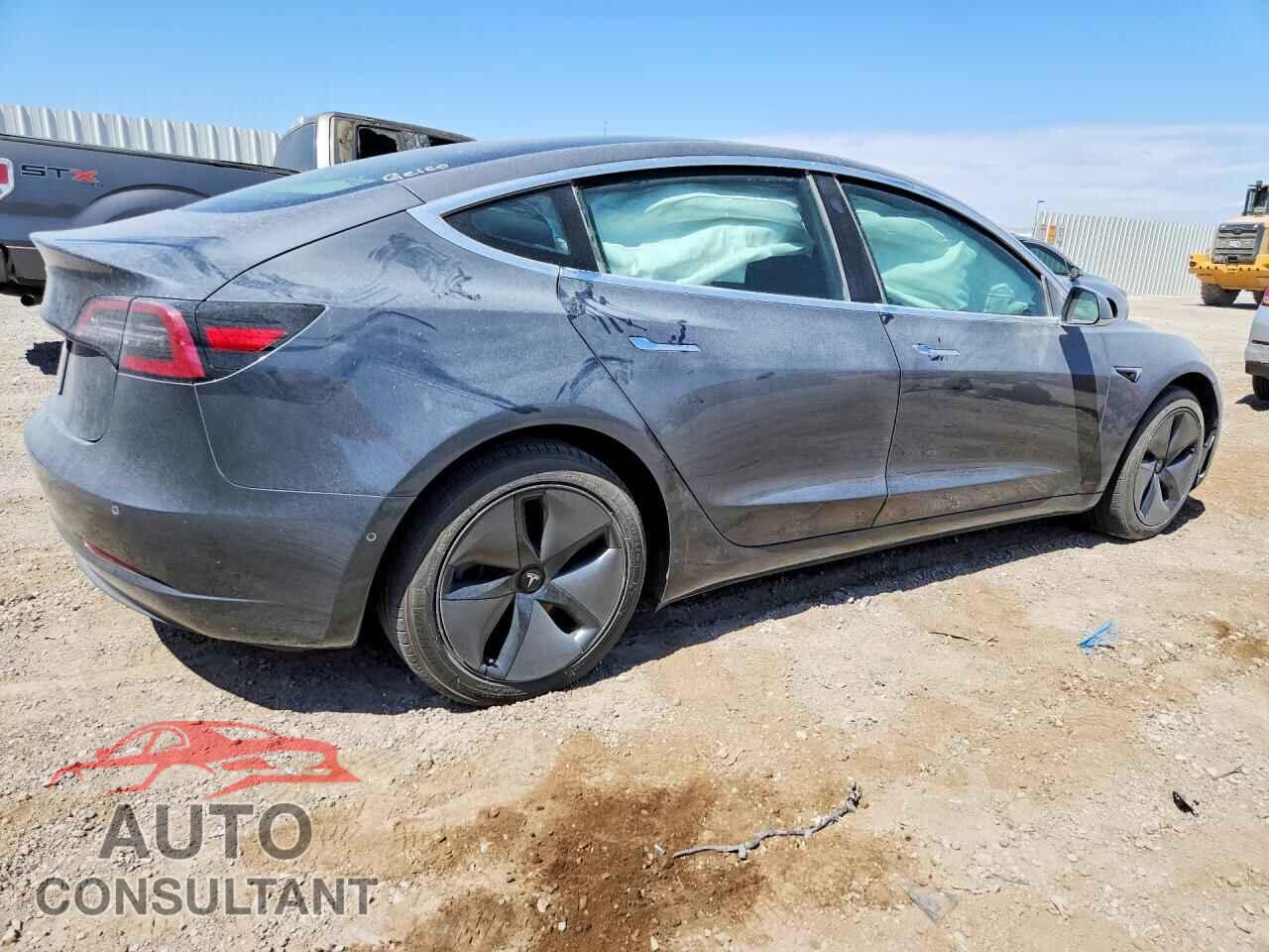 TESLA MODEL 3 2018 - 5YJ3E1EA8JF123862