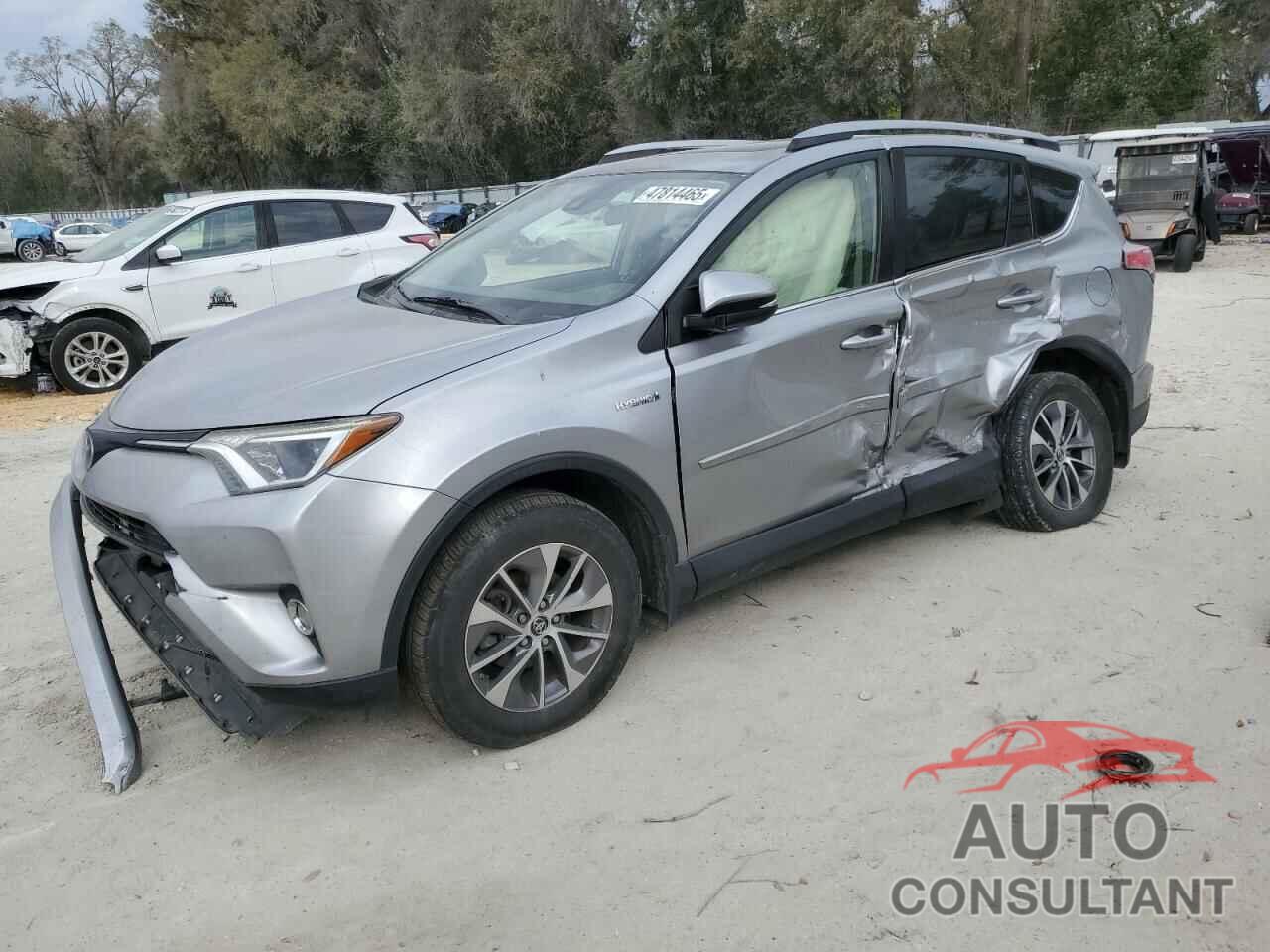 TOYOTA RAV4 2018 - JTMRJREV2JD251299