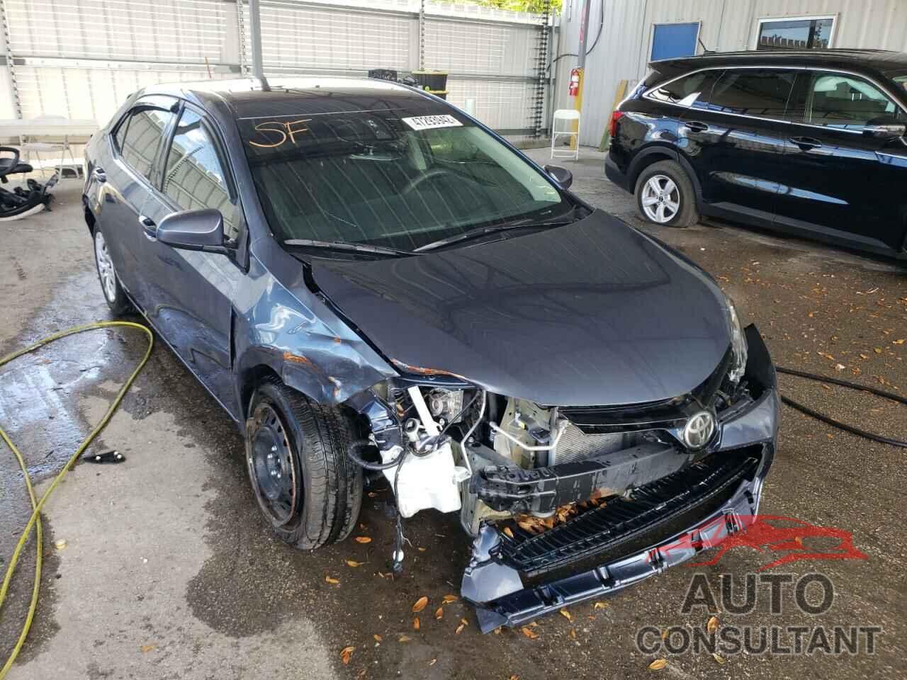 TOYOTA COROLLA 2018 - 5YFBURHE3JP833428
